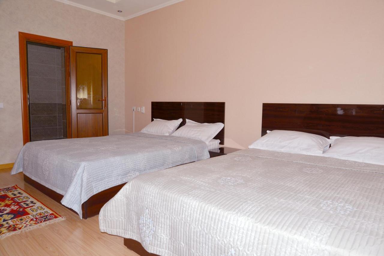 Astoria B&B ออช ภายนอก รูปภาพ